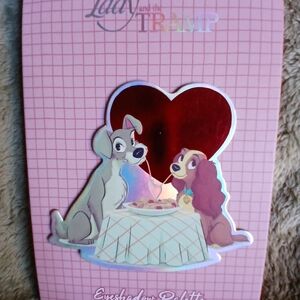 Disney Lady and the Tramp Eyeshadow Palette - Pink and Red